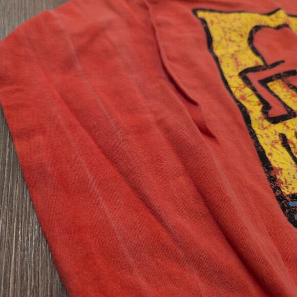 Keith Haring Ripple Walking Heart Adult Small Long Sleeve Shirt Art Graphic - Picture 3 of 7